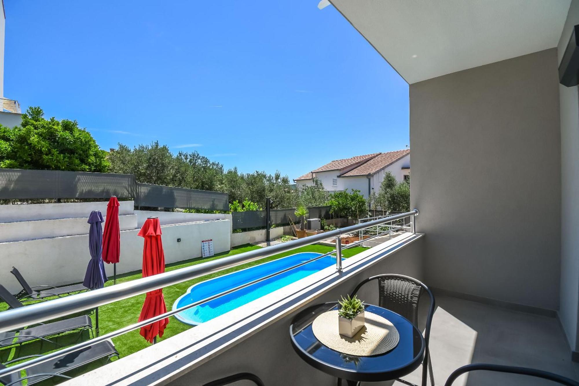 Apartments Neli Trogir Buitenkant foto